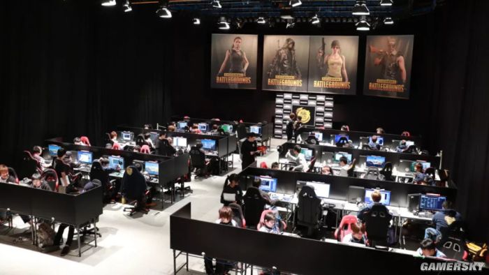 应及队员心 应及队员心