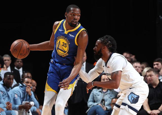 球队本赛季 球队本赛季