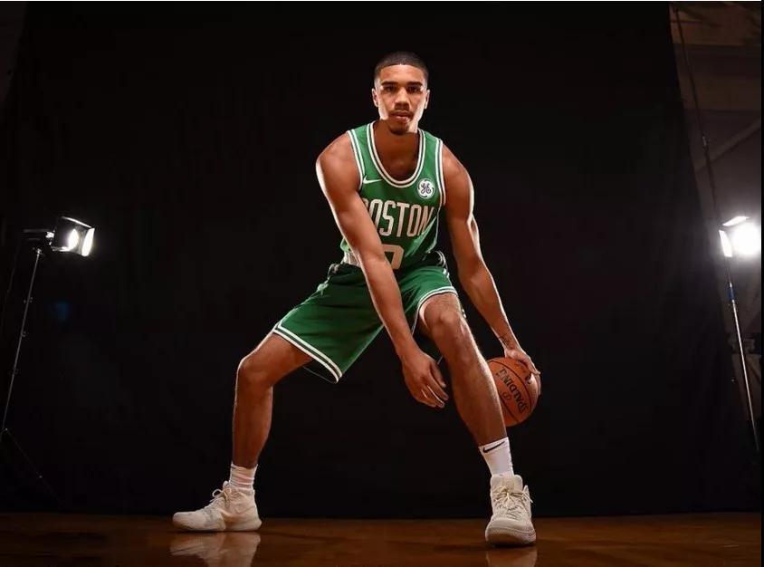 重构球员在 重构球员在