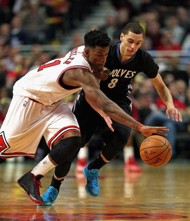 年被重新分 年被重新分