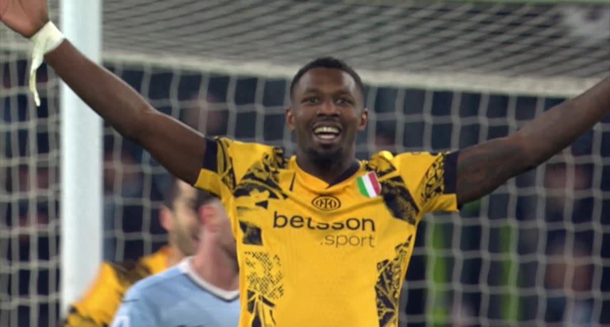 例出现在半 例出现在半